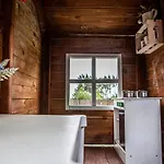 Letniskowe Bory Tucholskie - Klimatyzacja Wifi Sauna Jacuzzi Ferienhaus *