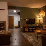 Hébergement de vacances Letniskowe Bory Tucholskie - Klimatyzacja Wifi Sauna Jacuzzi