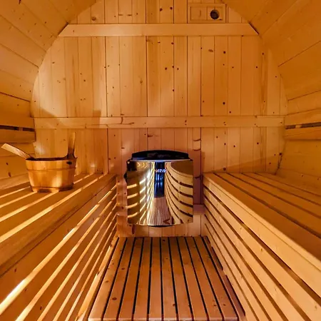 Letniskowe Bory Tucholskie - Klimatyzacja Wifi Sauna Jacuzzi Mecikal