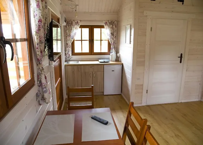 Feriehus Letniskowe Bory Tucholskie - Klimatyzacja Wifi Sauna Jacuzzi Mecikal