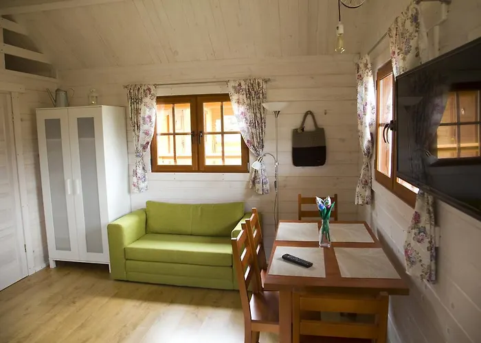 Letniskowe Bory Tucholskie - Klimatyzacja Wifi Sauna Jacuzzi Feriehus